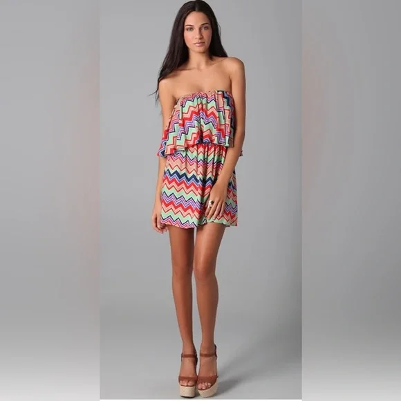 MISA Lucia Strapless Mini Dress - Picture 2 of 9